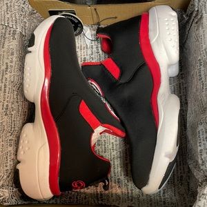 Pastry Phoenix slip on dance shoes sz 6